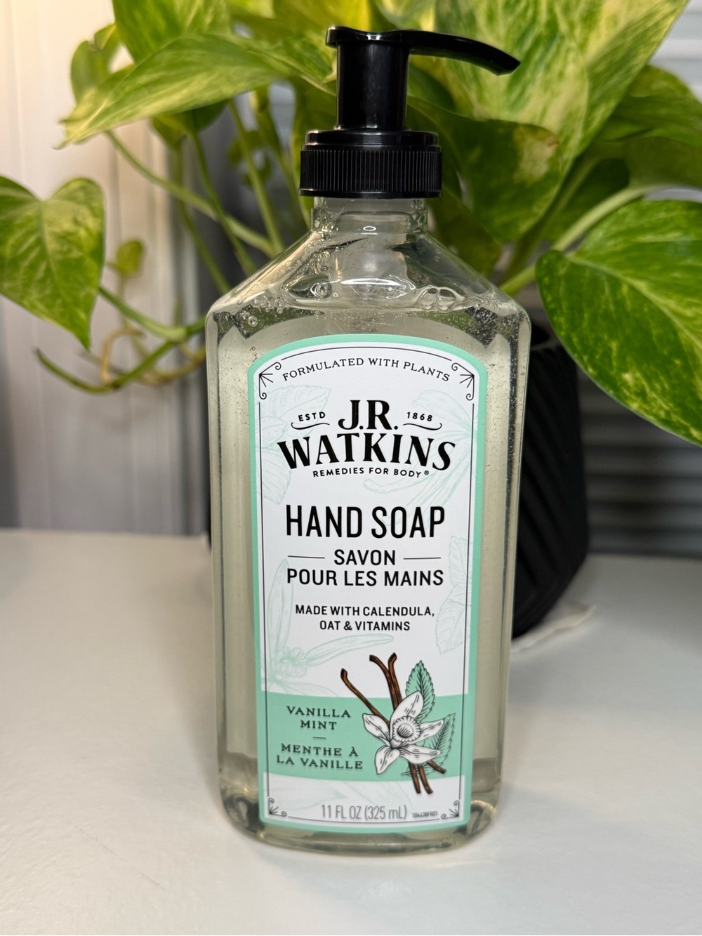 J.R. Watkins Vanilla Mint Hand Soap 11 oz Plant Based Calendula Oat Vitamins Veg